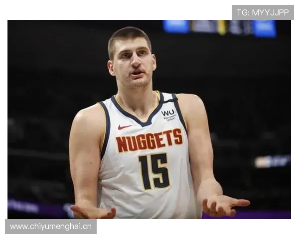 莫布里以挡拆保护主导防守，胜在限制约基奇式内线